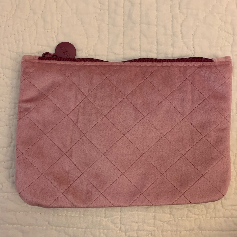 Ipsy make up bag